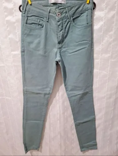 Calça feminina verde