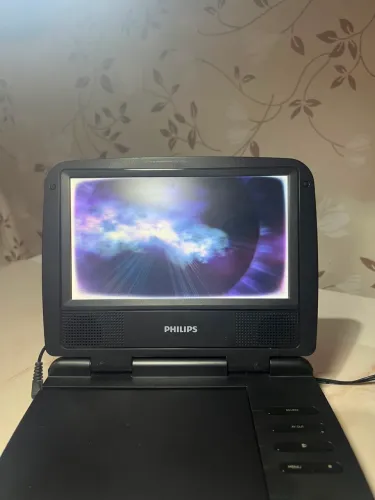 DVD PHILIPS PORTÁTIL USADO