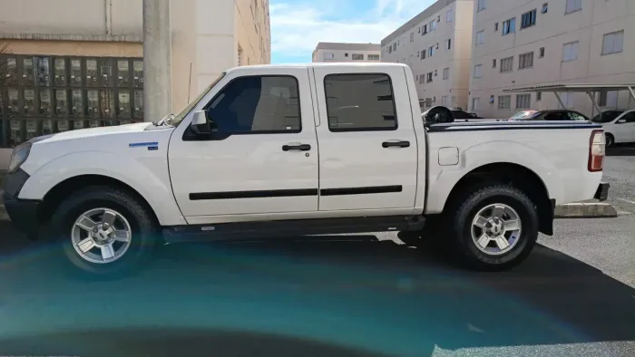 Ford Ranger XLS 2.3 16V 145cv/150cv 4X2 CD 2010
