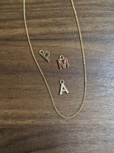 CORRENTE OURO 18K/750 COM PINGENTES