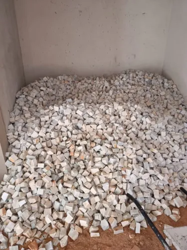 Pedra portuguesa branca piso calçada portuguesa