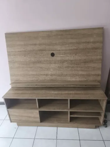 Vendo rack com painel