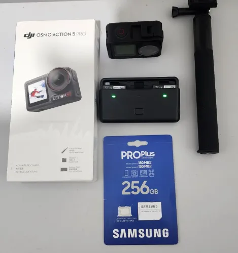 DJI OSMO ACTION 5 PRO COM PACOTE COMBO