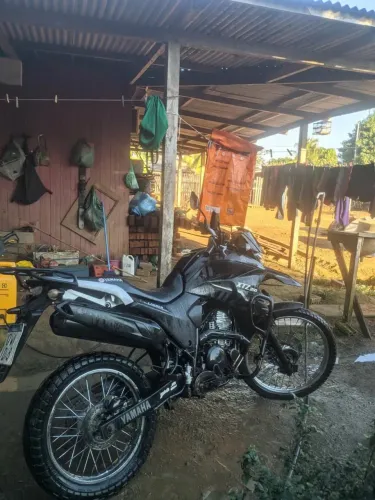 Vende-se lander 250
