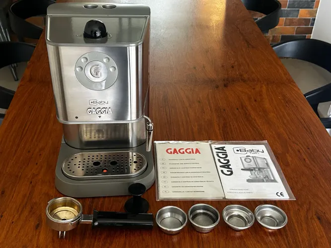 Máquina de Café Espresso Gaggia Baby Twin - 110V - Novíssima