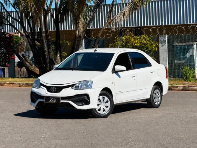Toyota Etios XS Sedan 1.5 Flex 16V 4P Mec. 2018
