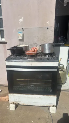 Fogão de 5 bocas 