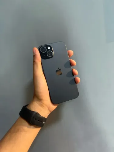 iPhone 15 128GB
