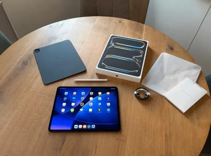 iPad PRO M5 256GB 11 Polegadas - 10 Meses De Garantia Apple - Avaliamos o Seu - Em Até 18x