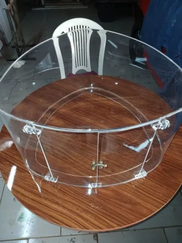 Vitrine em acrílico