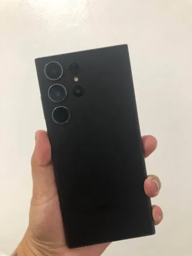 Samsung S23 Ultra 256gb SÓ VENDA!
