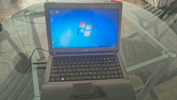 Notebook Samsung Core I3 + 4Gb de ram
