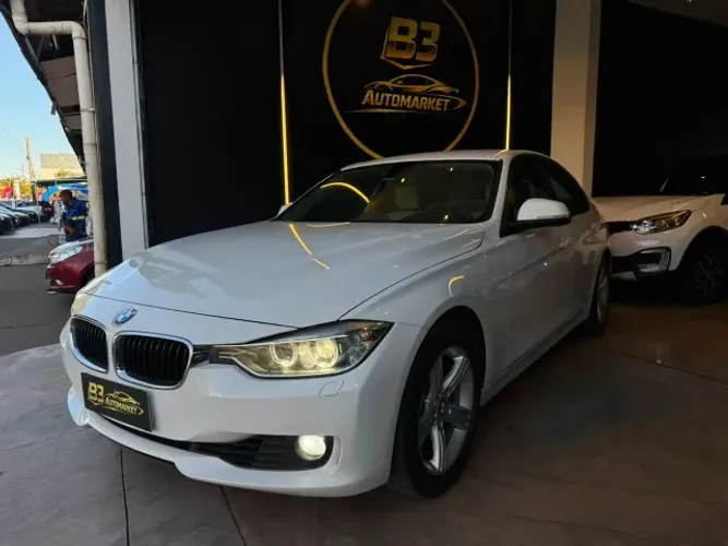 BMW 320I A 2.0 Turbo/activeflex 16V 184cv 4P 2014