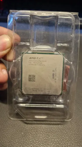 Processador AMD FX 6300 - 6 nucleos e 4,1Ghz (Am3+)