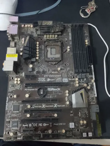 Placa mãe ddr3 asrock z77 extreme