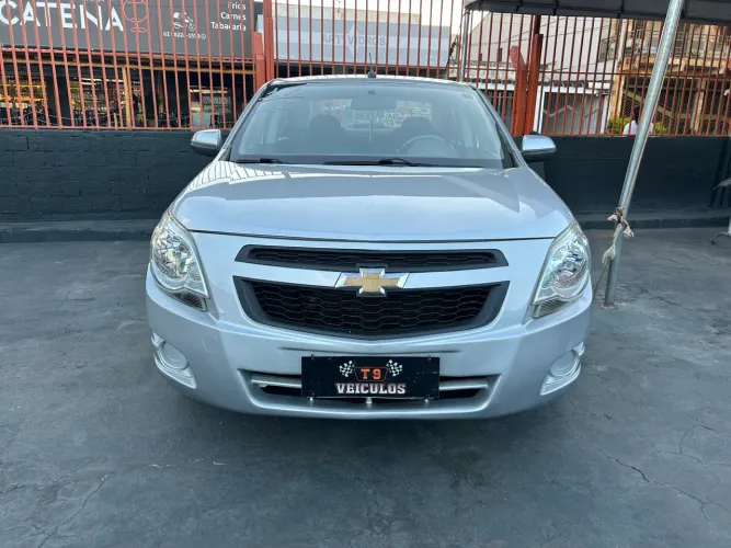 Chevrolet Cobalt LS 1.4 8V Flexpower 4P 2013