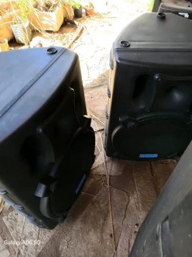 Caixas CSR 15 passiva e ativa 300w rms