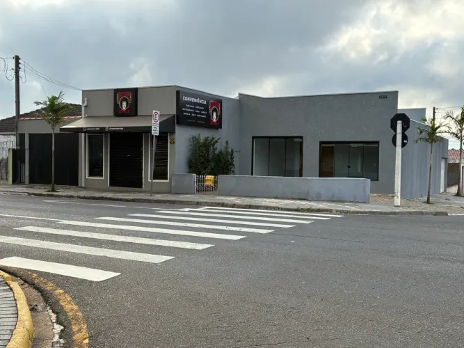 Sala comercial na Rua Bento Ribeiro