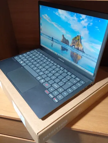 VENDO NOTEBOOK POSITIVO 