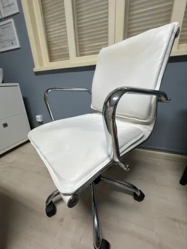 Cadeira giratória