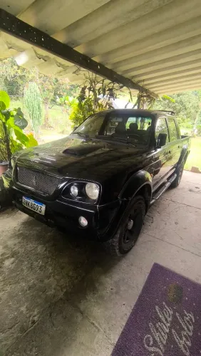 Mitsubishi L200 Sport HPE 2.5 4X4 CD DTI Dies. Aut. 2005