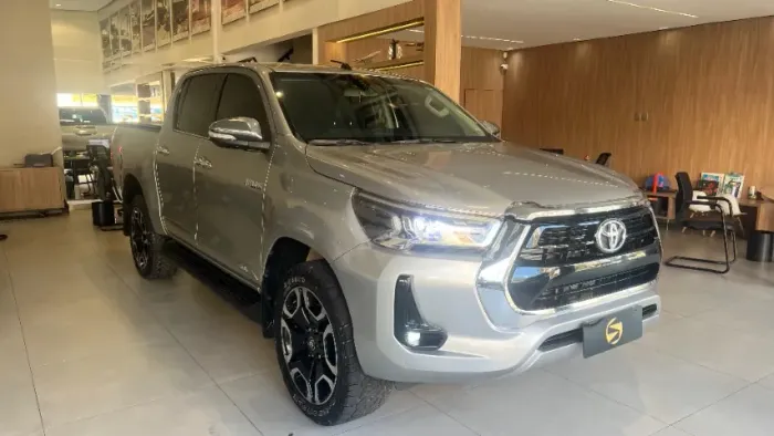 Toyota Hilux CD SRX 4X4 2.8 TDI 16V Diesel Aut. 2016