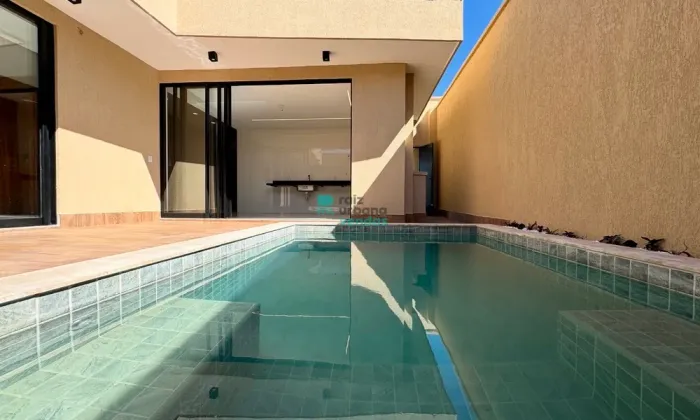Casa Térrea 3 Suítes | 130 m² | Piscina | Energia Solar | Jardins Barcelona Senador Caned