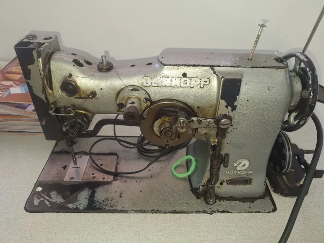 maquina de costura 