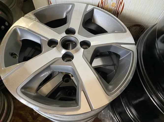 Roda GM Prisma original unidade , consulte o jogo 
