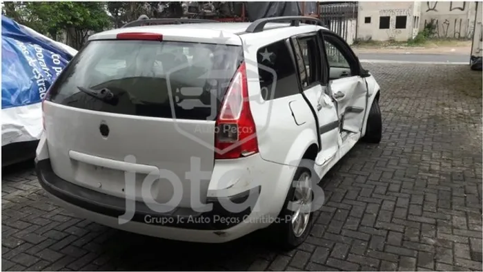 Sucata megane grand tour 2012 16v - retirada de peças