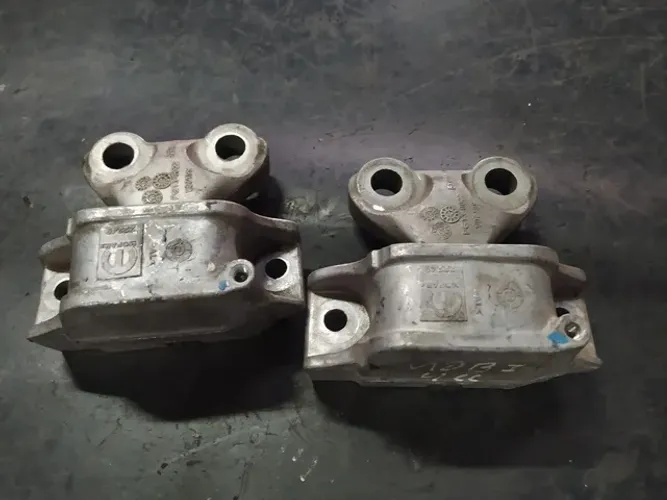 Suporte superior uno 51940091