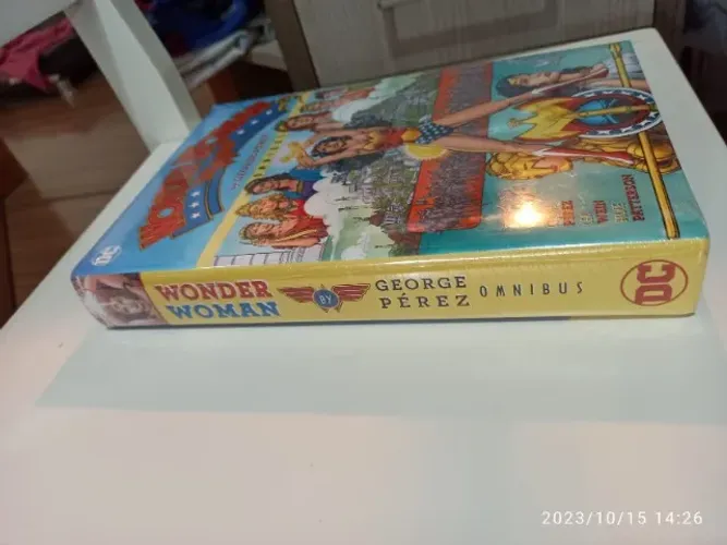 Wonder Woman by George Pérez Omnibus