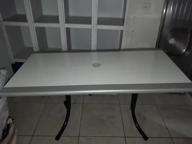 Mesa BRIGATTO