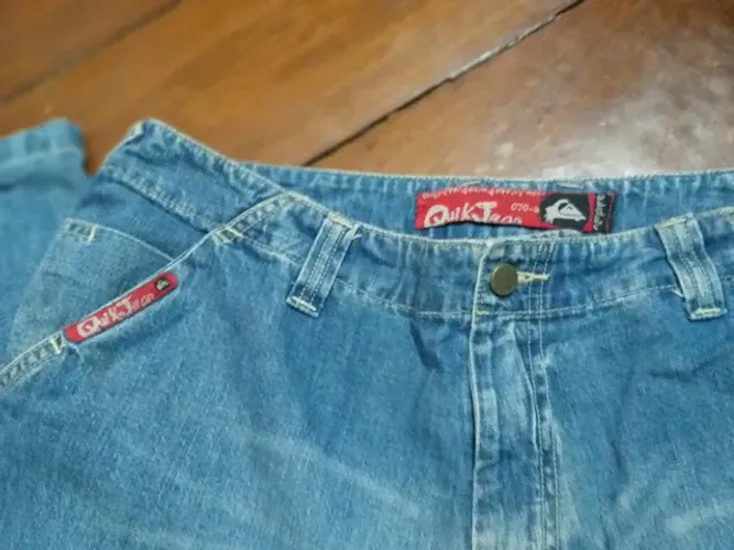 Calça Quiksilver original loja pavilhão 3