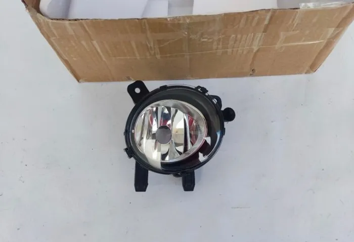 Farol de Milha Direito Bmw 116i 118i 120i 320i 328i 335i 2013 2014 2015