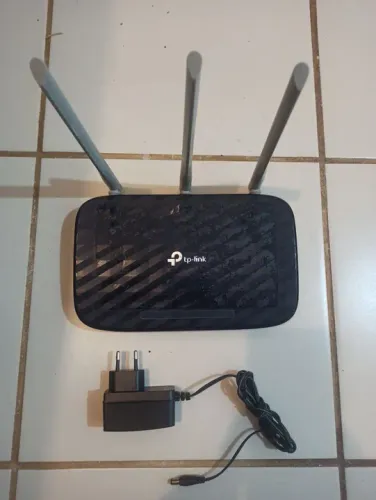 Ótimo Roteador Preto Wi-Fi Tp-Link