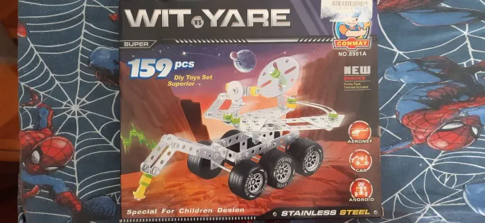 Carro Espacial de Montar Wit vs Yare - 159 Peças - Robô Espacial