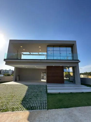Excelente Casa Nascente, no Condomínio Atlantis, com Vista Mar Exclusiva