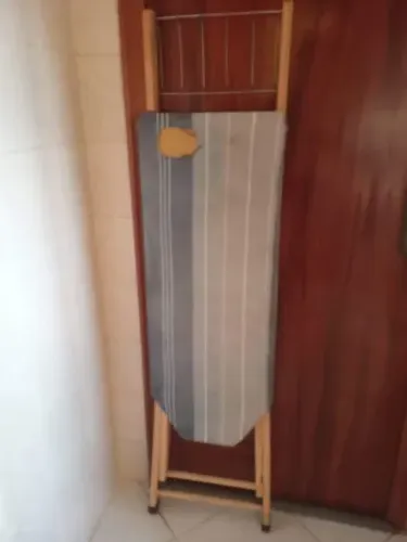 Tábua de passar roupas c/suporte (estampada)