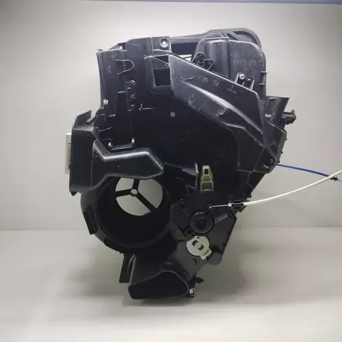 Caixa De Ar Forçado S/ Ac Do Renault Sandero 2016