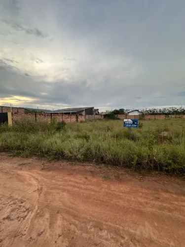 Said Salomao. Lote na Rua Natal a 150 metros da BR 174. Ac financ.