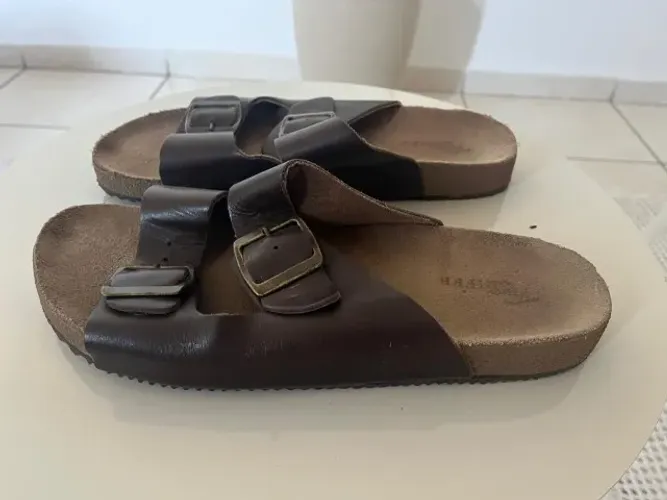 Sandalia birken marrom
