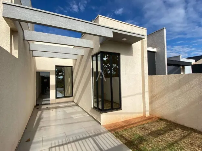 Casa Residencial 3 quartos à venda no Bairro PINHEIRINHO em TOLEDO por R$ 330.000,00