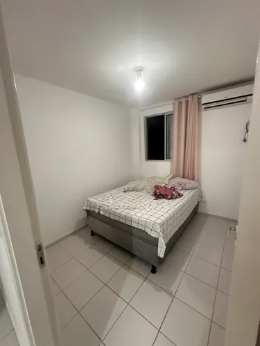 Alugo quarto para menina - Cond Carlos Wilson
