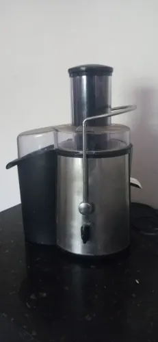 Centrífuga de suco 700W 110V