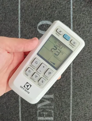 Controle para Ar condicionado Electrolux inverter - Fazemos entregas 
