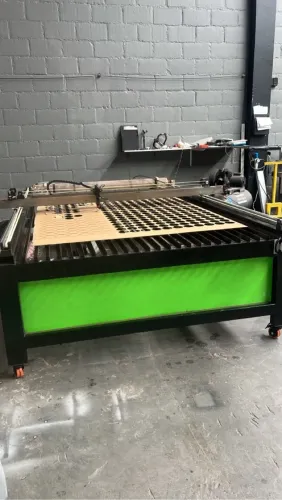 Máquina corte a laser co2 100w para chapa inteira 