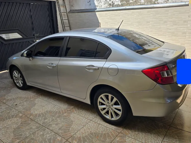 Honda Civic Sedan LXR 2.0 Flexone 16V Aut. 4P 2014