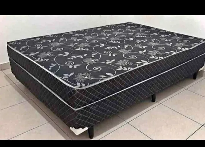 Cama Box Casal com Colchão Floral