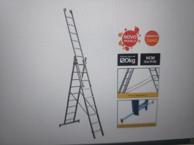 Escada Extensível Tripla de Alumínio 9x3 - Nova